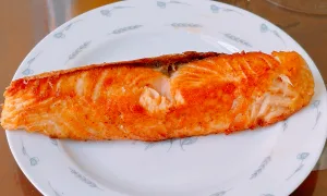 Ăn cá hồi có thể tăng tuổi thọ
