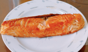 Ăn cá hồi có thể tăng tuổi thọ